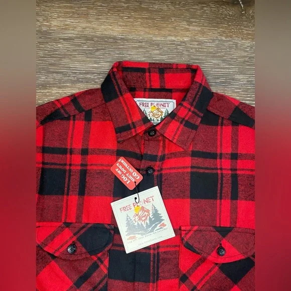 NWT MENS FREE PLANET FLANNEL BUTTON DOWN SIZE MEDIUM IN RED/BLACK 100% COTTON - Picture 3 of 5